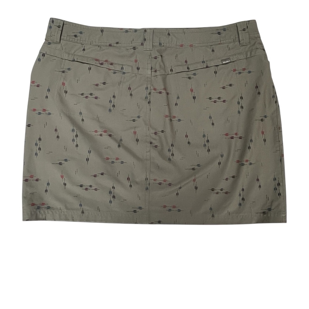 Eddie Bauer Olive Camo Green Skorts Casual Adventurer arrow print - Picture 5 of 16